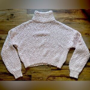 Hollister crop top sweater